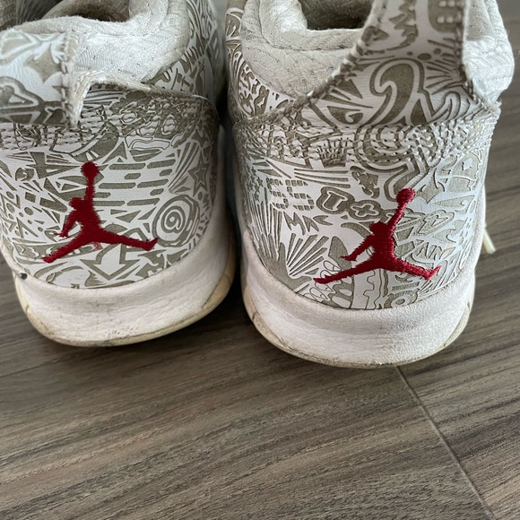 Michael Jordan 11.5 air jordan Nike men’s tennis shoe get ready to jump - Picture 4 of 4